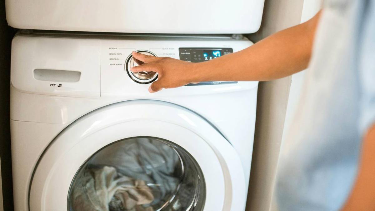 Las lavadoras antiguas gastan muchos más litros de agua