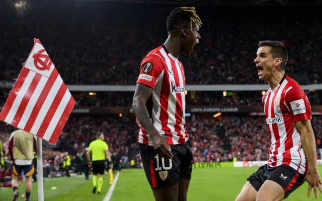 Nico Williams celebra con Iñigo Ruiz de Galarreta uno de sus goles frente a la Roma. / ATHLETIC CLUB Nico Williams celebra con Iñigo Ruiz de Galarreta uno de sus goles frente a la Roma. / ATHLETIC CLUB