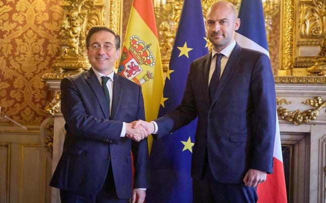 El ministro de Asuntos Exteriores, José Manuel Albares, se reúne con su homólogo francés, Jean-Noël Barrot, en París / Ministerio de Asuntos Exteriores El ministro de Asuntos Exteriores, José Manuel Albares, se reúne con su homólogo francés, Jean-Noël Barrot, en París
