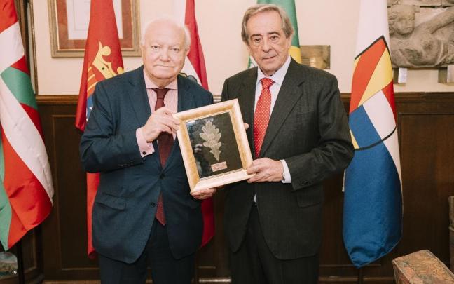 La iniciativa se ha presentadi con la presencia de Miguel Ángel Moratinos, Secretario General Adjunto y Alto Representante de UNAOC y del Alcalde de Gernika-Lumo, José María Gorroño / Gernika-Lumoko Udala La iniciativa se ha presentadi con la presencia de Miguel Ángel Moratinos, Secretario General Adjunto y Alto Representante de UNAOC y del Alcalde de Gernika-Lumo, José María Gorroño
