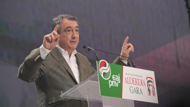 El presidente del PNV, Aitor Esteban, en uno de sus mítines. / EP El presidente del PNV, Aitor Esteban, en uno de sus mítines