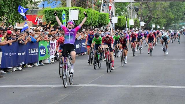 Laura Tomasi se proclama vencedora del Grand Prix El Salvador con el Laboral Kutxa Laura Tomasi se proclama vencedora del Grand Prix El Salvador con el Laboral Kutxa