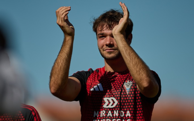 Unai Egiluz en imagen celebrando una victoria en la presente temporada con el CD Mirandés. Foto: CD MIRANDÉS Unai Egiluz en imagen celebrando una victoria en la presente temporada con el CD Mirandés. Foto: CD MIRANDÉS